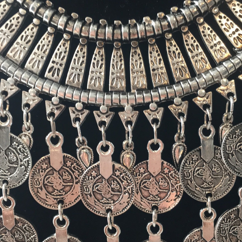 Moroccan tribal coin necklace - Picture 3 of 4